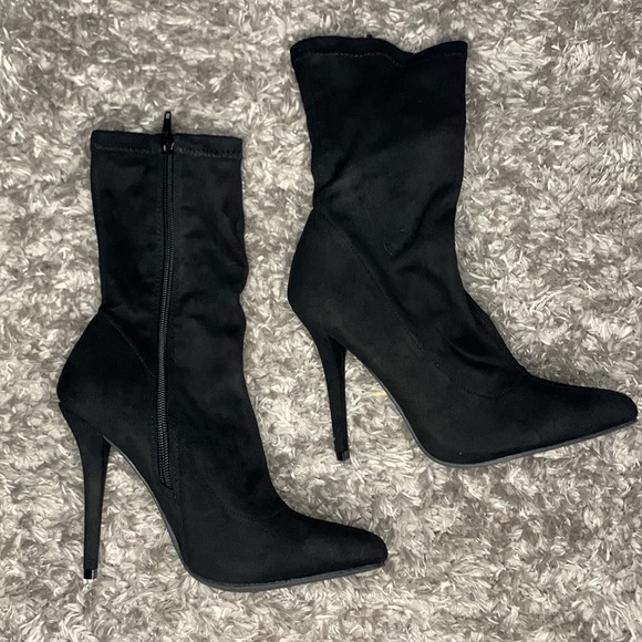 Booties - Picture 3 of 6